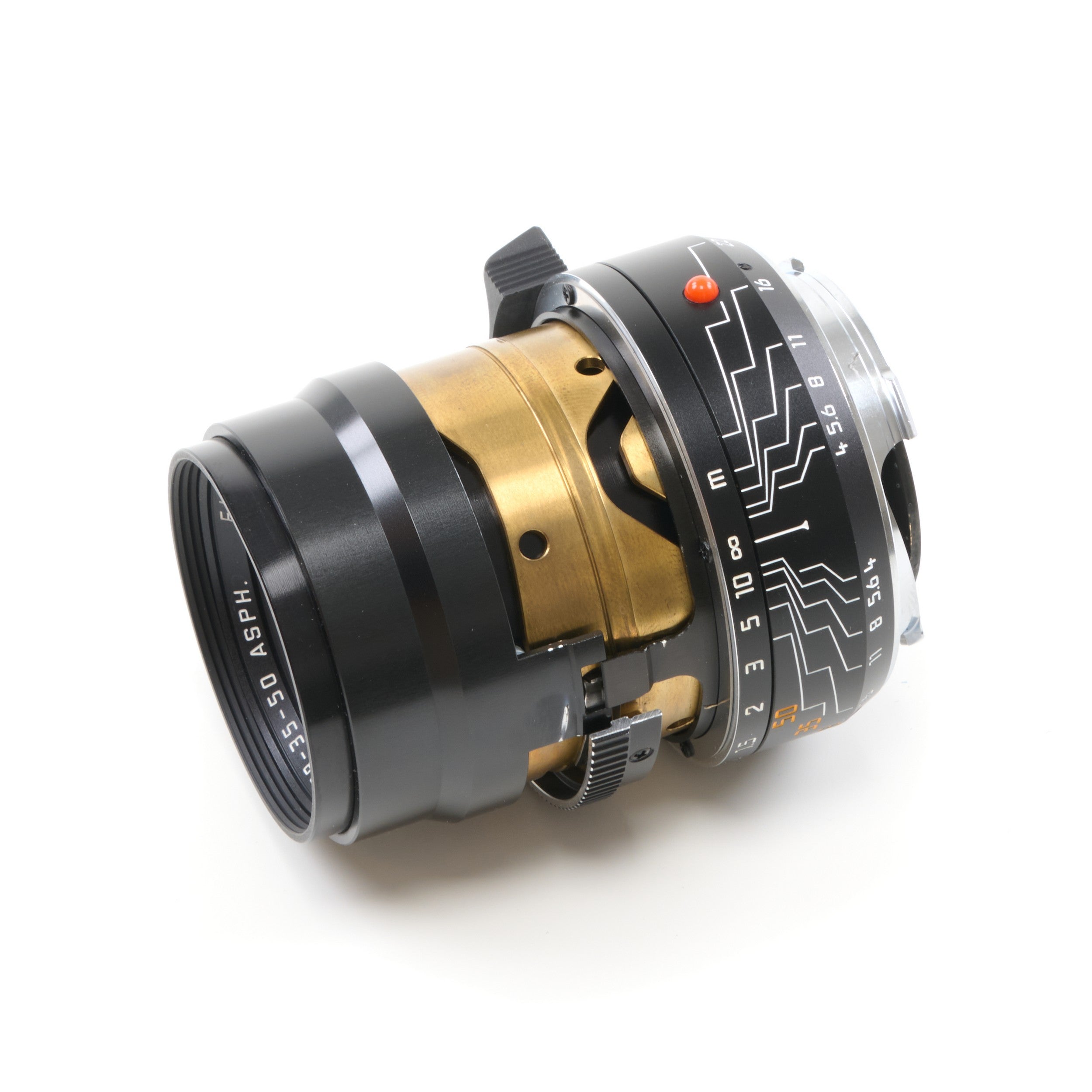 Leica 28-35-50mm f4 Tri-Elmar-M ASPH E49 Cut Away Demonstration