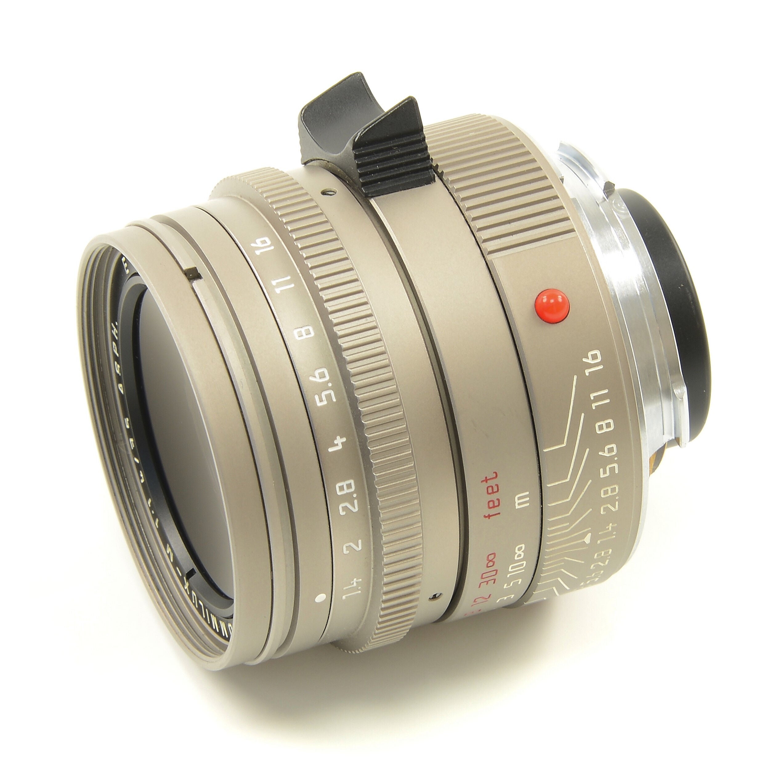Leica 35mm f1.4 Summilux-M ASPH Titanium