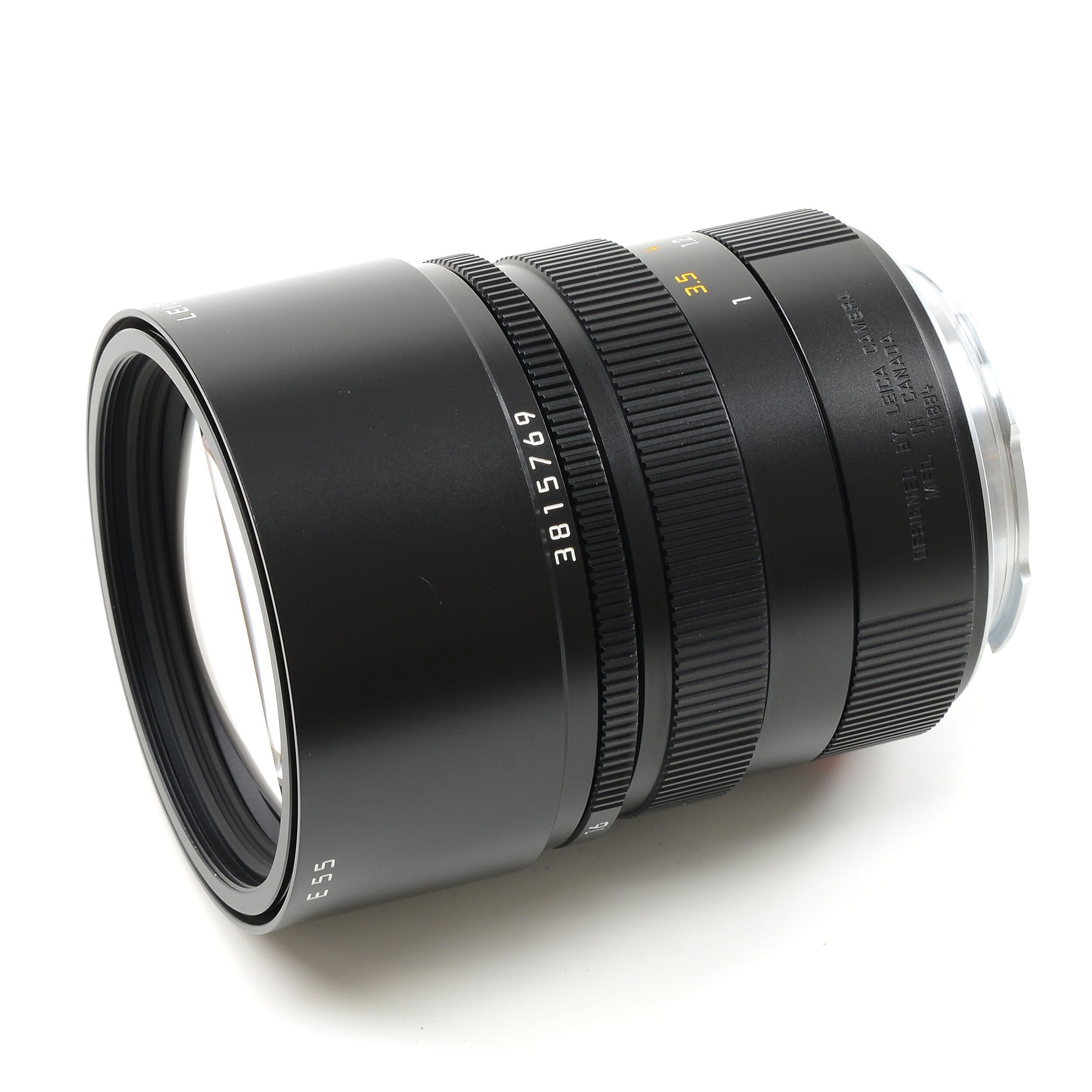 Leica 90mm f2 APO-Summicron-M ASPH "MFD. IN CANADA"