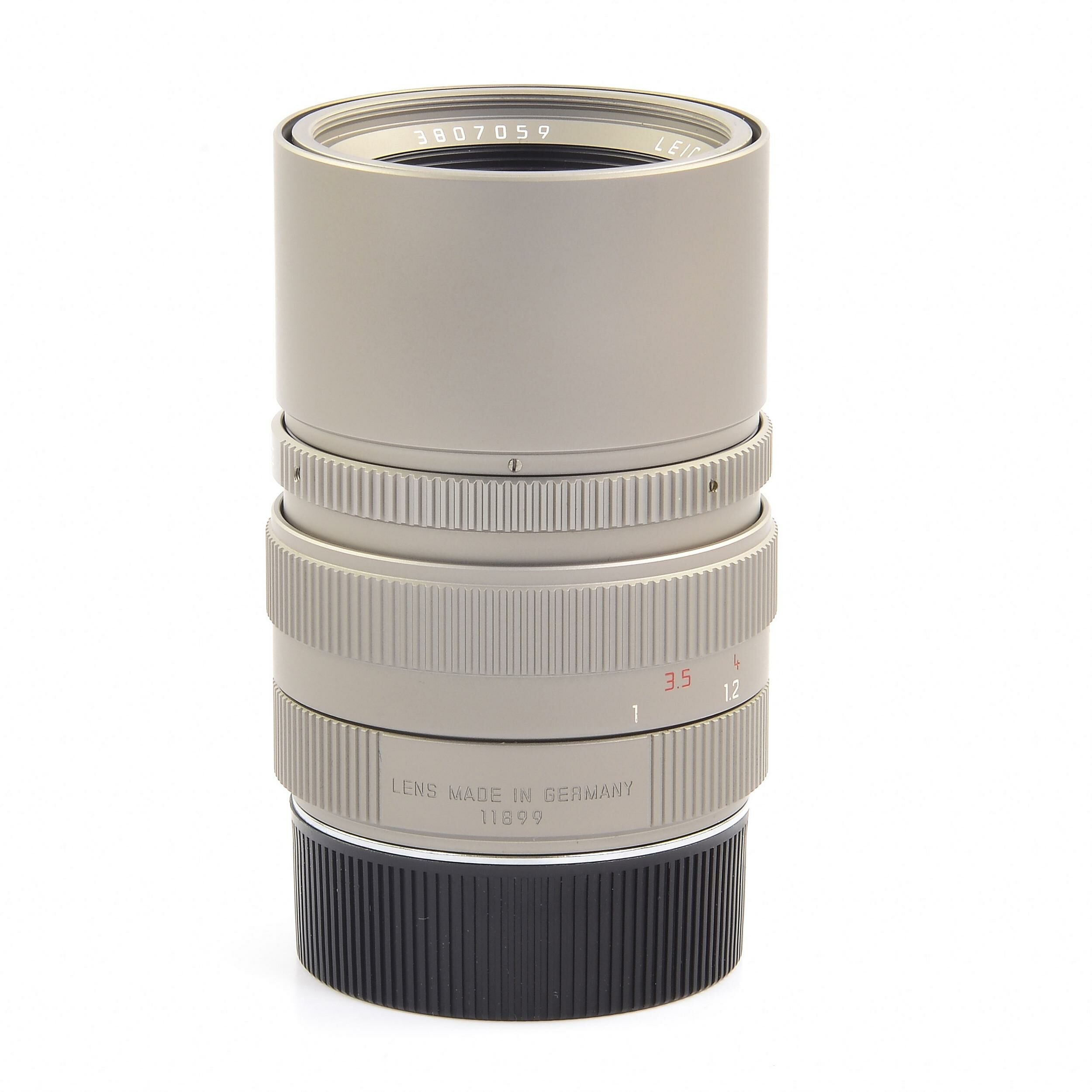 Leica 90mm f2.8 Elmarit-M Titanium