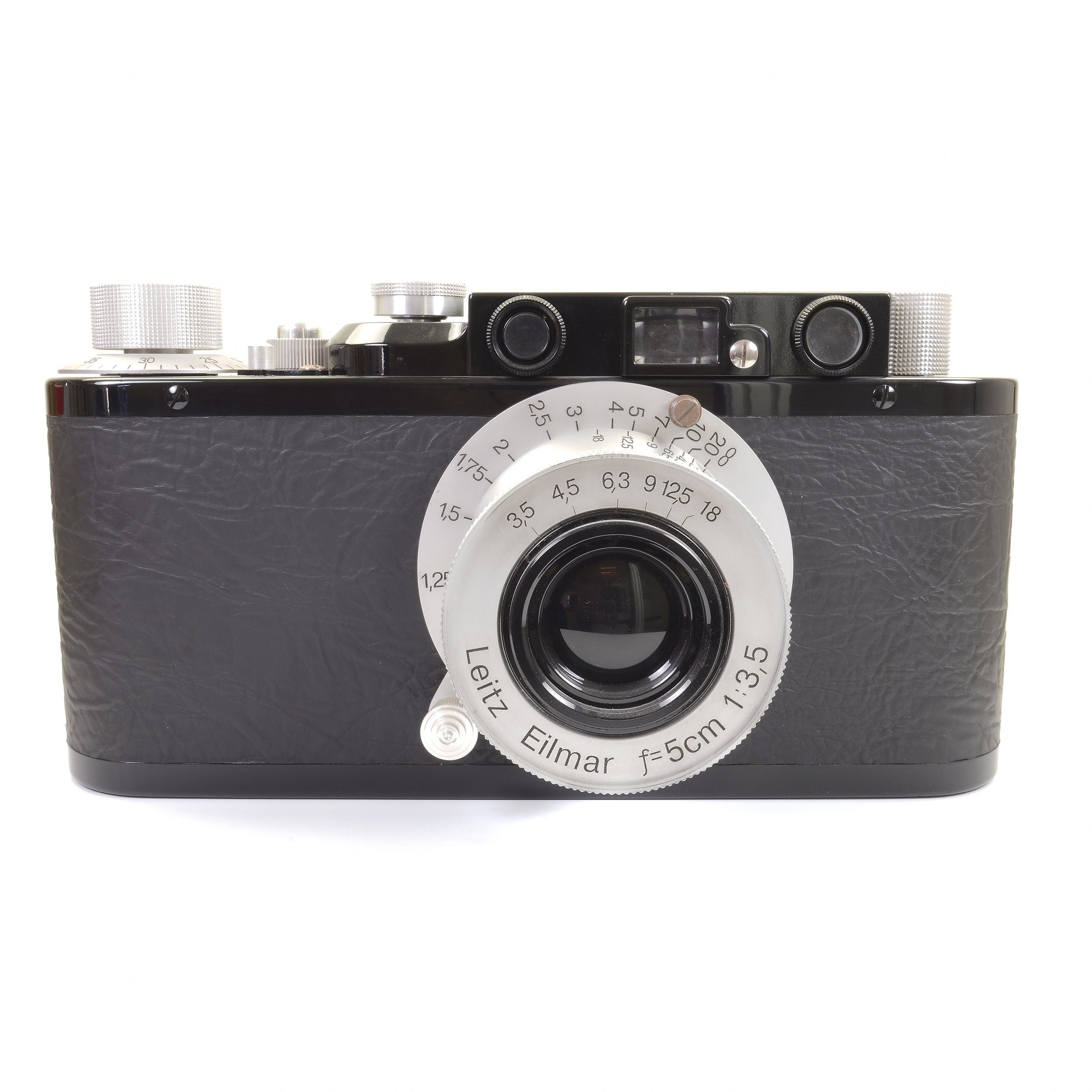 Oversized Leica II Display Camera