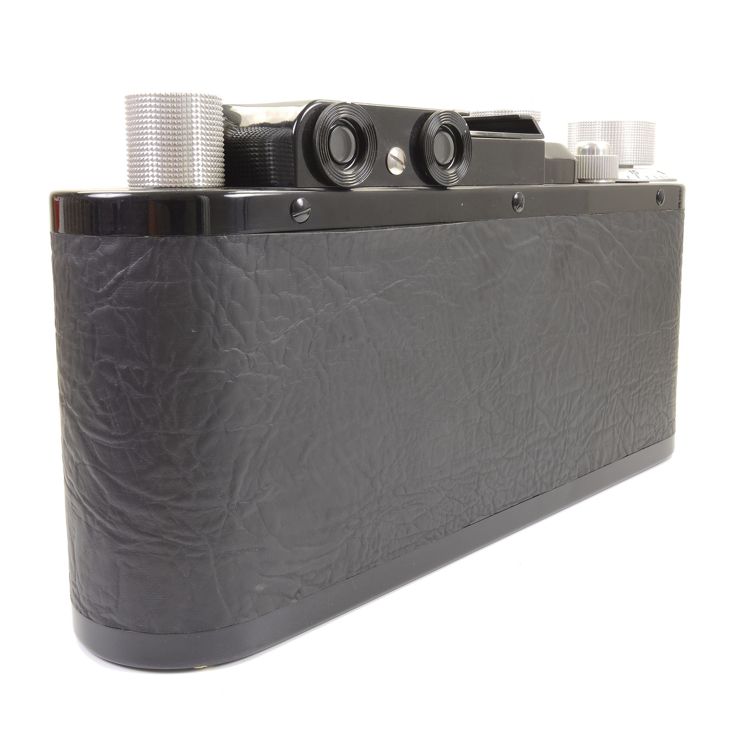 Oversized Leica II Display Camera