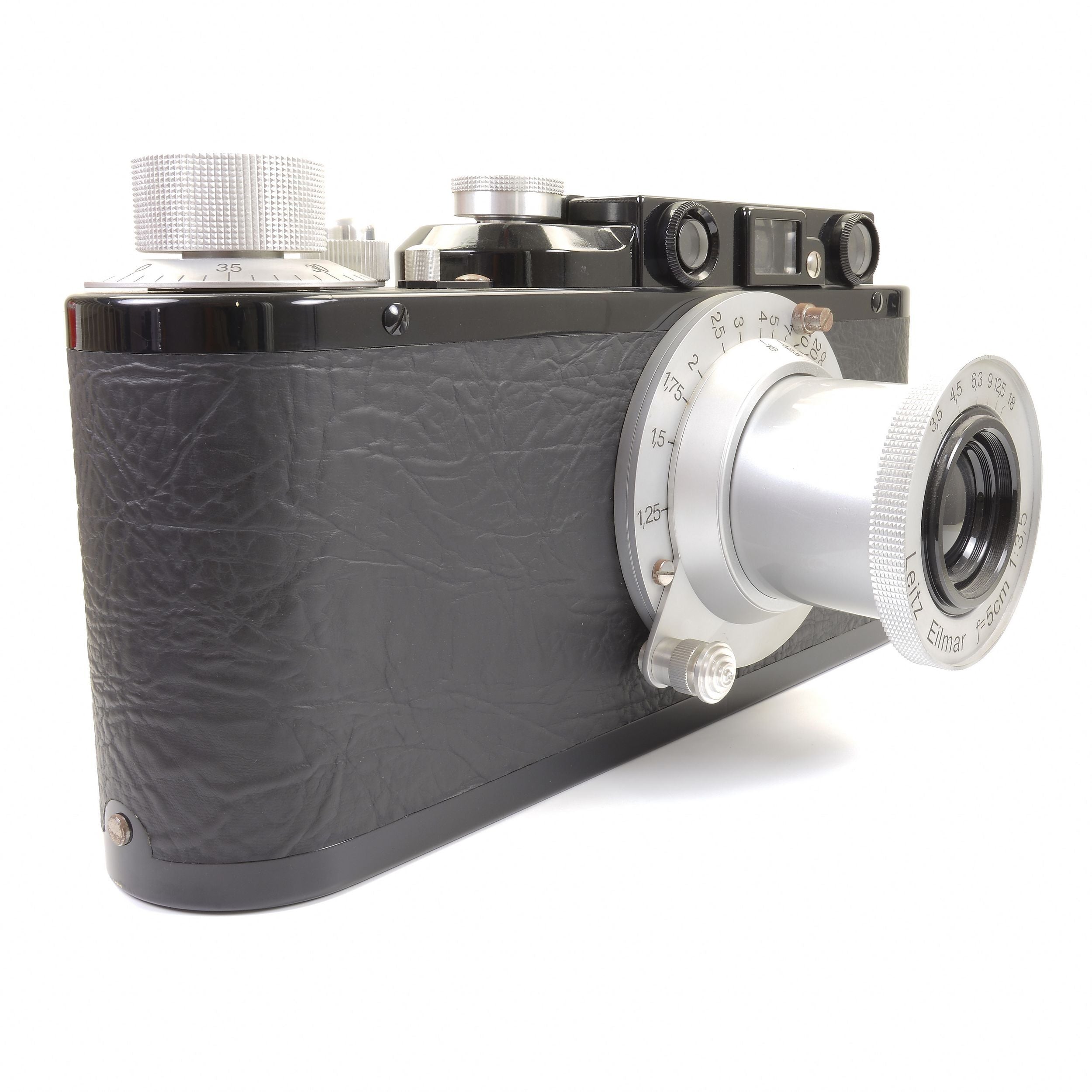 Oversized Leica II Display Camera