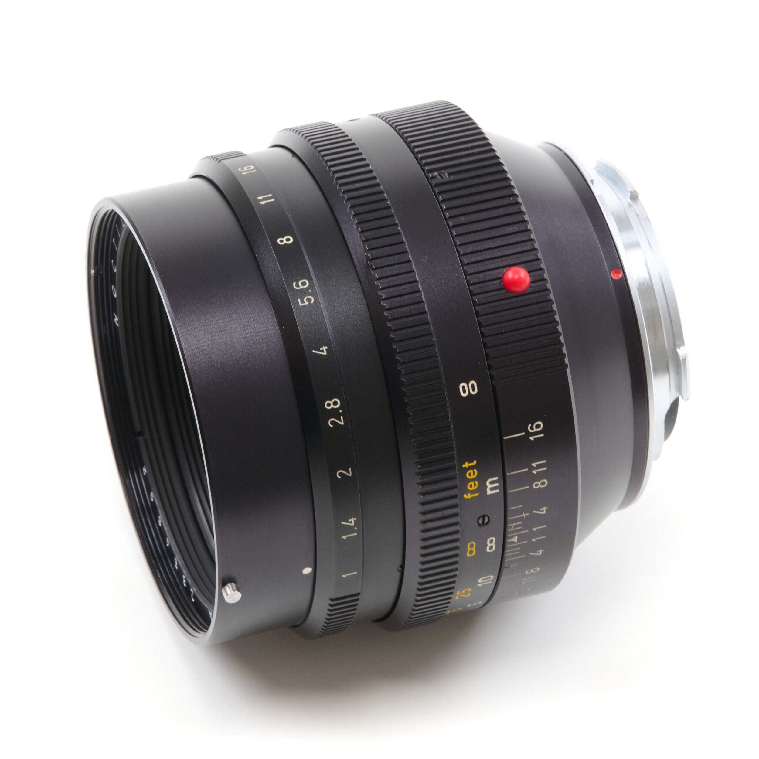 Leitz 50mm f1 Noctilux E58 + 12519 Zonnekap 2e Batch + Doos
