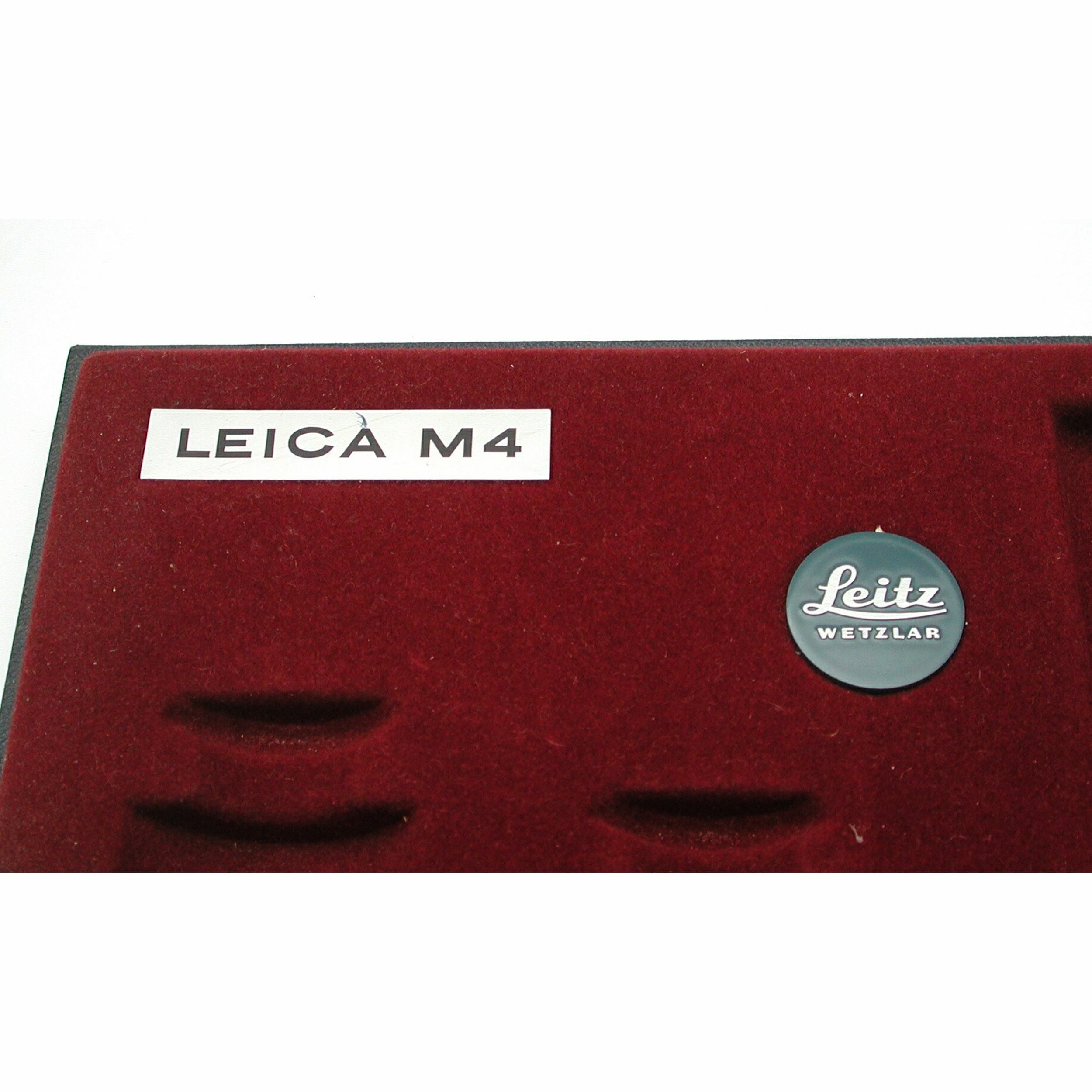 Leitz Leica M4 Presentatieplateau