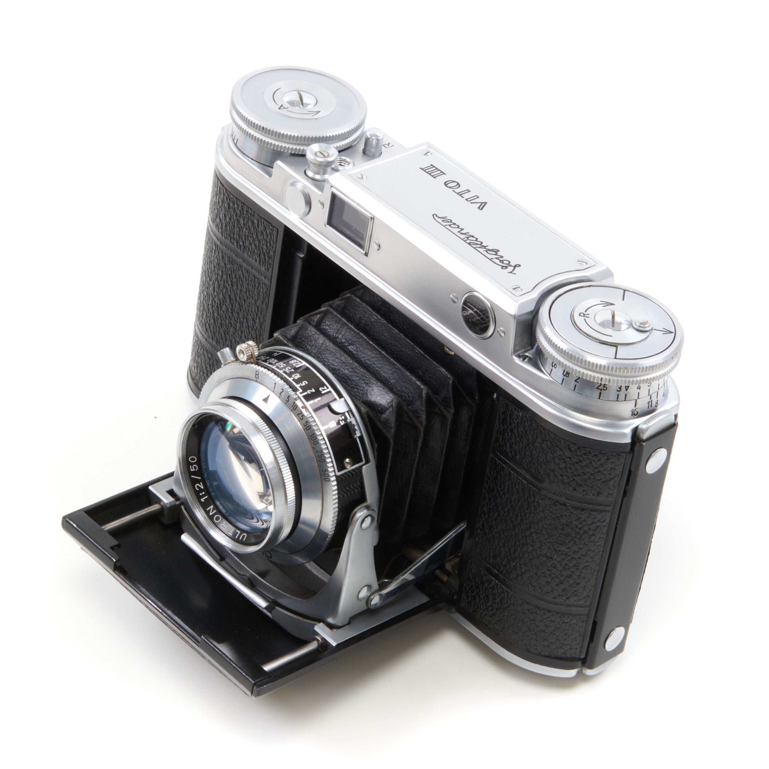 Voigtländer Vito III Zeer Vroege Batch + Ultron 50mm f2 Compur-Rapid + Doos