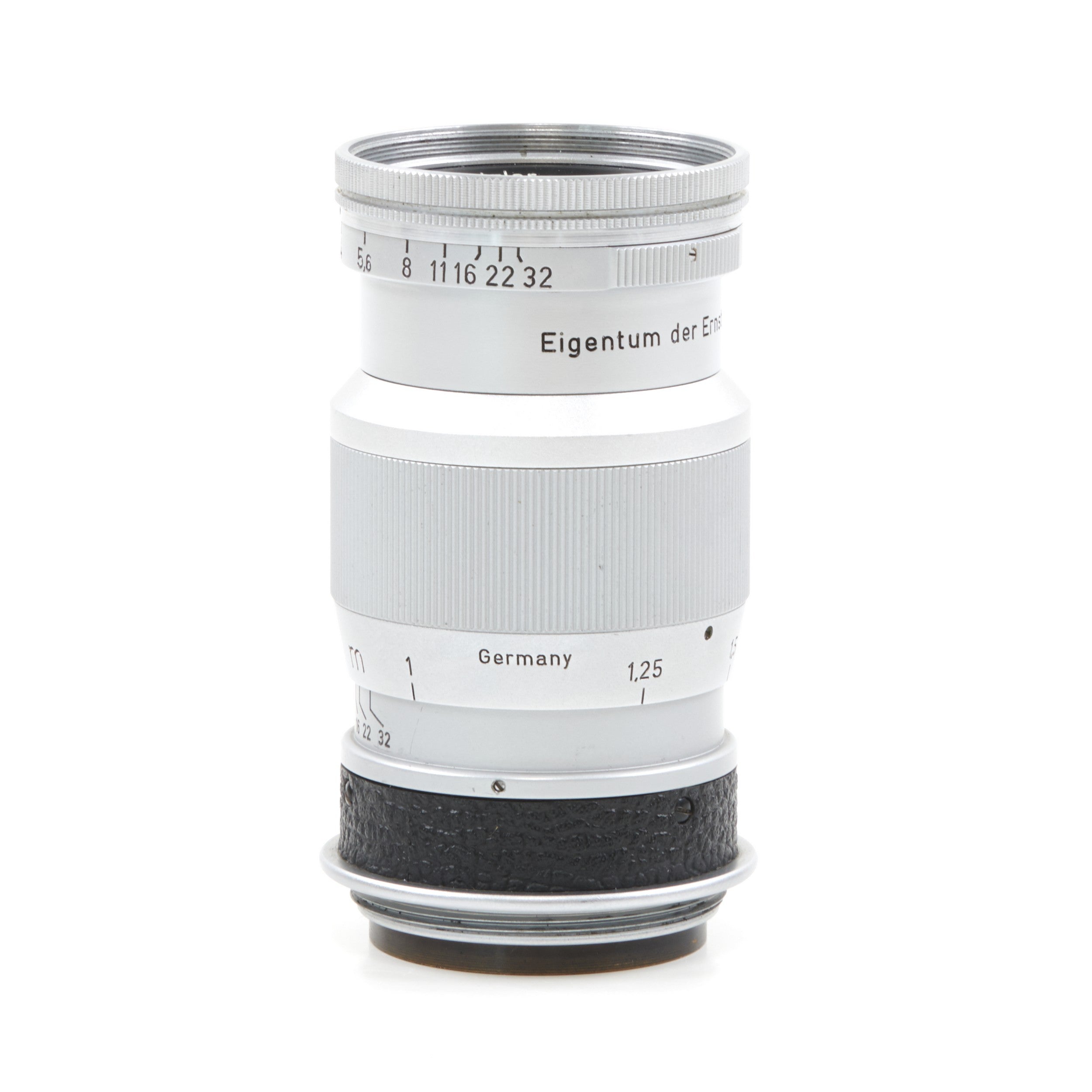 2x Leitz 90mm f4 Elmar M39 Prototype Lens Eigentum der Ernst Leitz GmbH Wetzlar Opeenvolgende Nummers