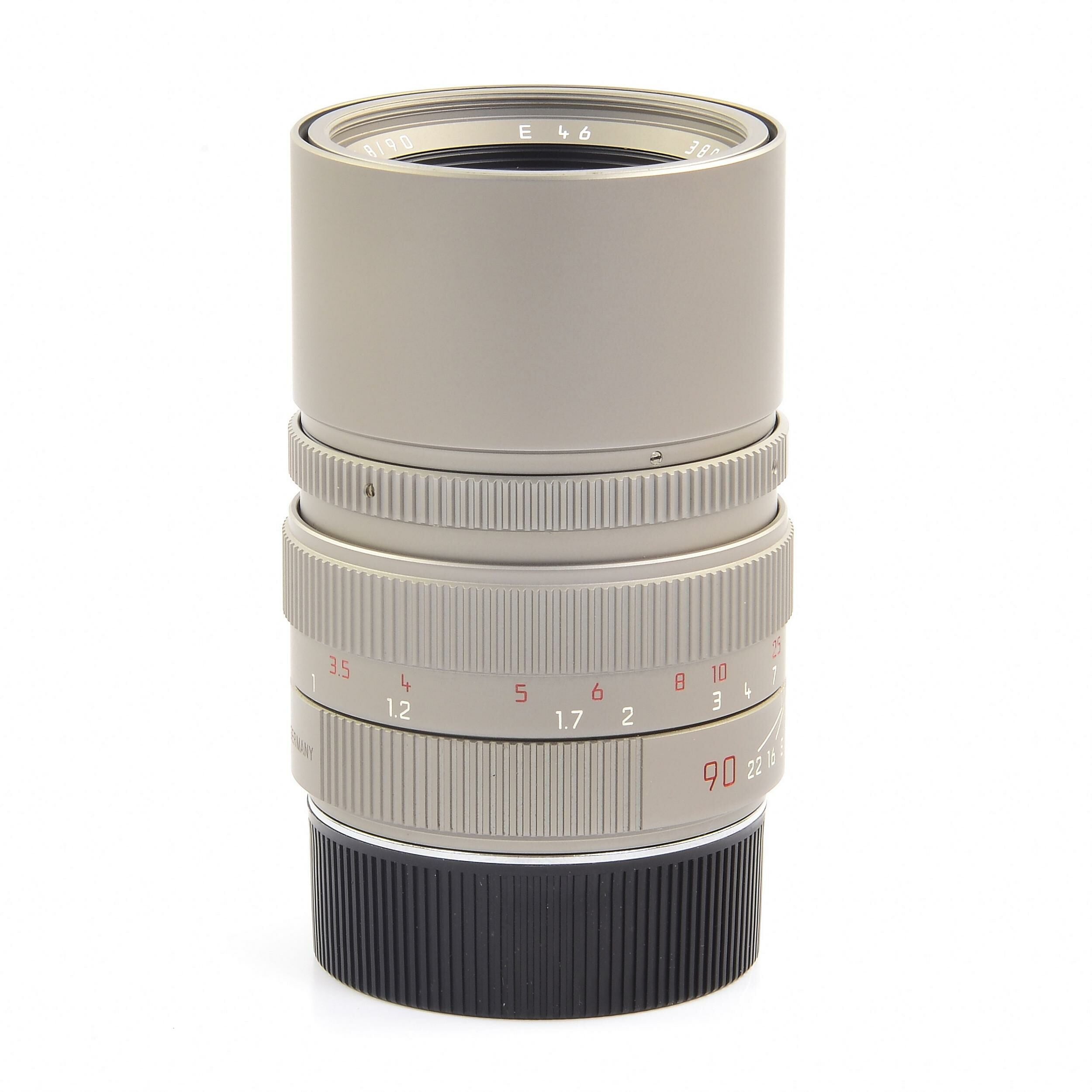Leica 90mm f2.8 Elmarit-M Titanium